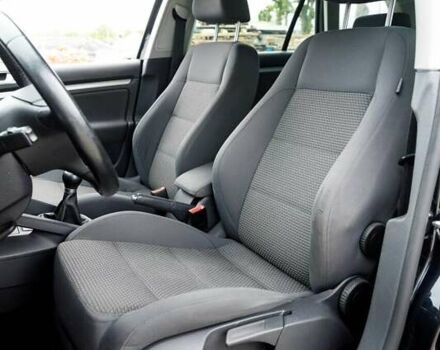 Черный Фольксваген Гольф, объемом двигателя 1.4 л и пробегом 173 тыс. км за 6700 $, фото 8 на Automoto.ua