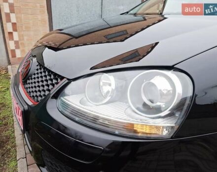 Черный Фольксваген Гольф, объемом двигателя 1.4 л и пробегом 223 тыс. км за 7350 $, фото 7 на Automoto.ua