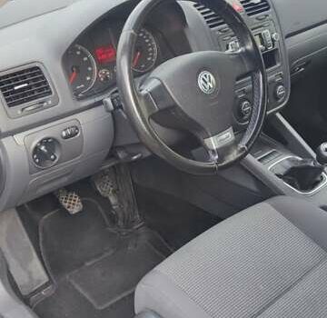 Чорний Фольксваген Гольф, об'ємом двигуна 1.6 л та пробігом 261 тис. км за 6800 $, фото 6 на Automoto.ua