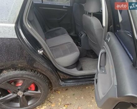 Фольксваген Гольф 2009 в Кропивницком (Кировограде) на Automoto.ua Черный Фольксваген Гольф, объемом двигателя 1.97 л и пробегом 210 тыс. км за 6500 $, фото 3 на Automoto.ua