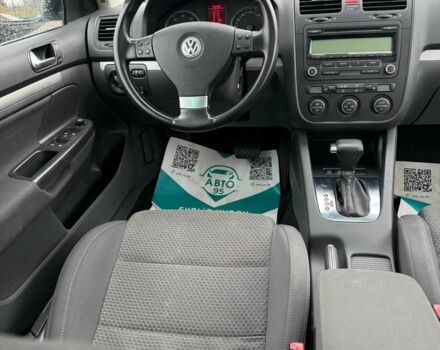 Чорний Фольксваген Гольф, об'ємом двигуна 1.4 л та пробігом 231 тис. км за 7500 $, фото 5 на Automoto.ua