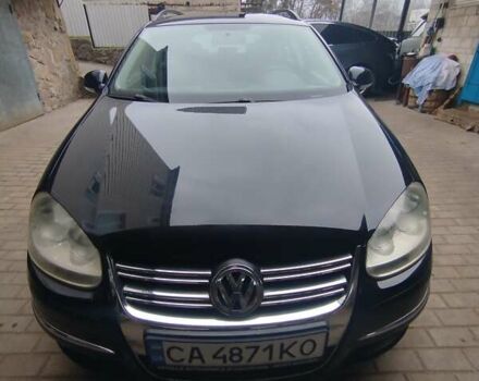 Черный Фольксваген Гольф, объемом двигателя 1.6 л и пробегом 214 тыс. км за 6600 $, фото 2 на Automoto.ua