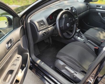 Черный Фольксваген Гольф, объемом двигателя 0 л и пробегом 216 тыс. км за 7500 $, фото 3 на Automoto.ua