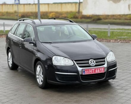Черный Фольксваген Гольф, объемом двигателя 1.4 л и пробегом 231 тыс. км за 5950 $, фото 1 на Automoto.ua