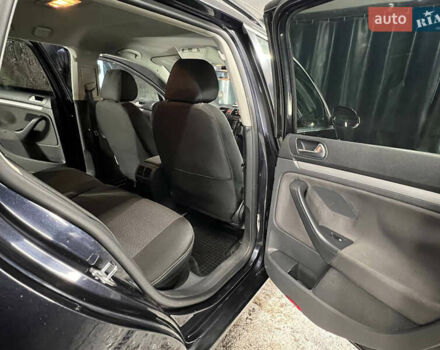 Чорний Фольксваген Гольф, об'ємом двигуна 1.9 л та пробігом 359 тис. км за 7000 $, фото 13 на Automoto.ua