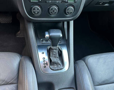 Черный Фольксваген Гольф, объемом двигателя 1.4 л и пробегом 148 тыс. км за 7800 $, фото 21 на Automoto.ua