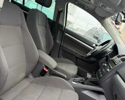 Чорний Фольксваген Гольф, об'ємом двигуна 1.4 л та пробігом 231 тис. км за 7500 $, фото 2 на Automoto.ua