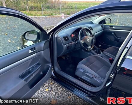 Черный Фольксваген Гольф, объемом двигателя 1.4 л и пробегом 192 тыс. км за 6950 $, фото 11 на Automoto.ua