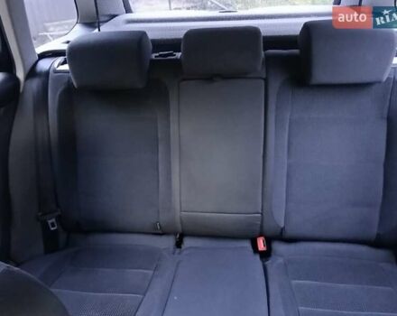 Фольксваген Гольф 2009 в Кропивницком (Кировограде) на Automoto.ua Черный Фольксваген Гольф, объемом двигателя 1.97 л и пробегом 210 тыс. км за 6500 $, фото 5 на Automoto.ua