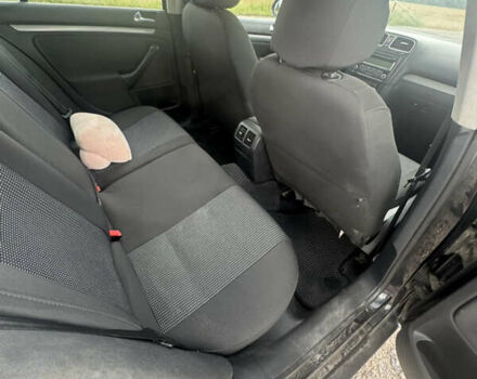 Чорний Фольксваген Гольф, об'ємом двигуна 1.6 л та пробігом 301 тис. км за 7600 $, фото 9 на Automoto.ua