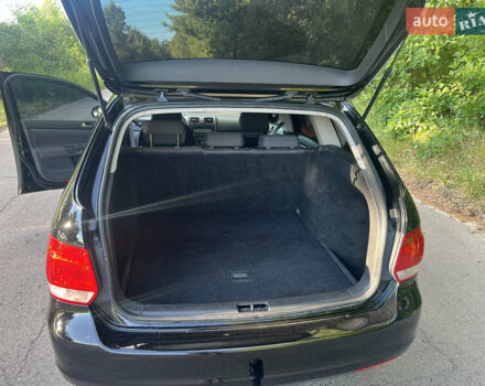 Черный Фольксваген Гольф, объемом двигателя 1.9 л и пробегом 192 тыс. км за 6700 $, фото 8 на Automoto.ua