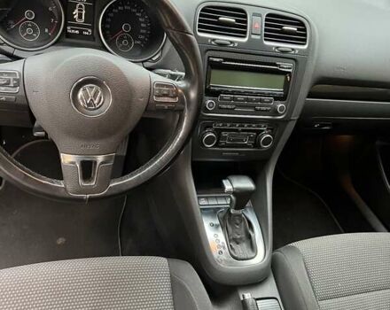 Фольксваген Гольф 2009 в Желтых Водах на Automoto.ua Черный Фольксваген Гольф, объемом двигателя 1.39 л и пробегом 163 тыс. км за 8100 $, фото 12 на Automoto.ua