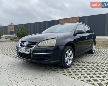 Черный Фольксваген Гольф, объемом двигателя 1.9 л и пробегом 263 тыс. км за 5799 $, фото 1 на Automoto.ua