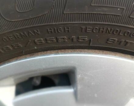 Черный Фольксваген Гольф, объемом двигателя 1.39 л и пробегом 198 тыс. км за 6200 $, фото 19 на Automoto.ua