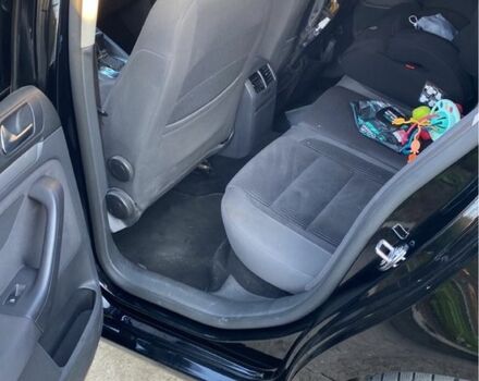 Черный Фольксваген Гольф, объемом двигателя 2 л и пробегом 310 тыс. км за 6799 $, фото 6 на Automoto.ua