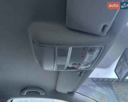 Черный Фольксваген Гольф, объемом двигателя 1.6 л и пробегом 248 тыс. км за 8199 $, фото 46 на Automoto.ua