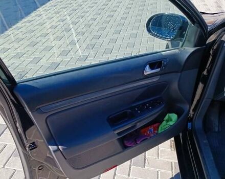 Черный Фольксваген Гольф, объемом двигателя 1.6 л и пробегом 224 тыс. км за 5200 $, фото 19 на Automoto.ua