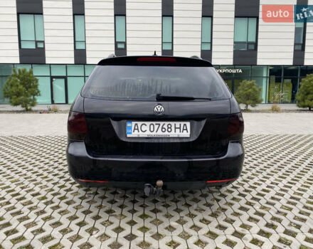 Черный Фольксваген Гольф, объемом двигателя 1.9 л и пробегом 263 тыс. км за 5799 $, фото 4 на Automoto.ua