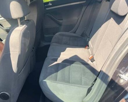 Черный Фольксваген Гольф, объемом двигателя 1.39 л и пробегом 260 тыс. км за 6500 $, фото 12 на Automoto.ua