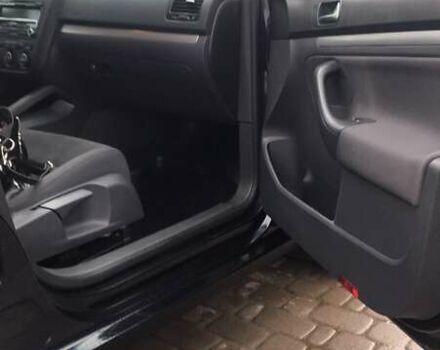 Черный Фольксваген Гольф, объемом двигателя 1.4 л и пробегом 190 тыс. км за 6450 $, фото 7 на Automoto.ua