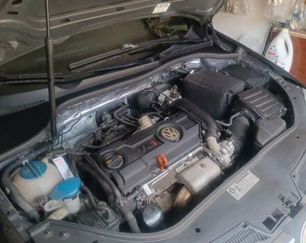 Черный Фольксваген Гольф, объемом двигателя 1.39 л и пробегом 198 тыс. км за 6200 $, фото 21 на Automoto.ua