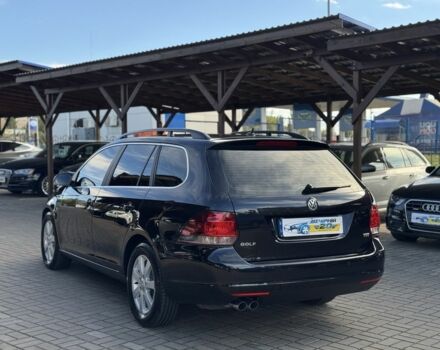 Черный Фольксваген Гольф, объемом двигателя 0 л и пробегом 214 тыс. км за 7550 $, фото 2 на Automoto.ua