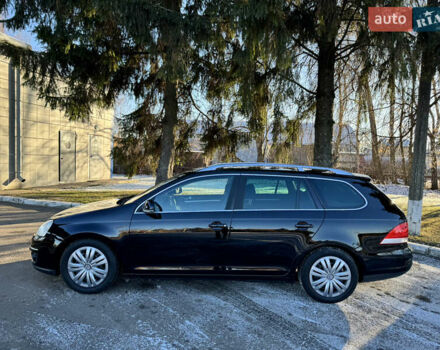 Черный Фольксваген Гольф, объемом двигателя 1.4 л и пробегом 207 тыс. км за 5800 $, фото 3 на Automoto.ua