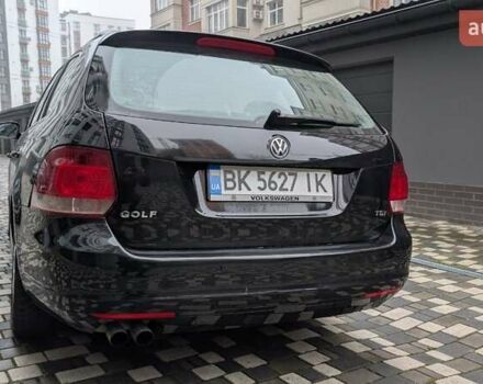 Черный Фольксваген Гольф, объемом двигателя 1.39 л и пробегом 302 тыс. км за 7500 $, фото 6 на Automoto.ua