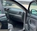 Черный Фольксваген Гольф, объемом двигателя 1.6 л и пробегом 229 тыс. км за 7500 $, фото 14 на Automoto.ua