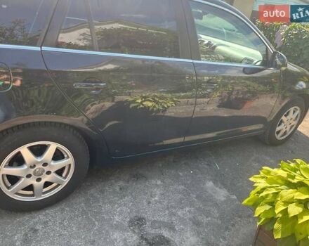 Черный Фольксваген Гольф, объемом двигателя 1.39 л и пробегом 260 тыс. км за 6500 $, фото 7 на Automoto.ua