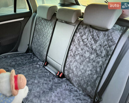 Чорний Фольксваген Гольф, об'ємом двигуна 1.39 л та пробігом 234 тис. км за 6800 $, фото 9 на Automoto.ua