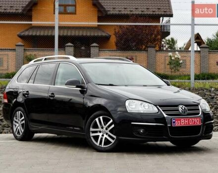Черный Фольксваген Гольф, объемом двигателя 1.4 л и пробегом 173 тыс. км за 6700 $, фото 4 на Automoto.ua
