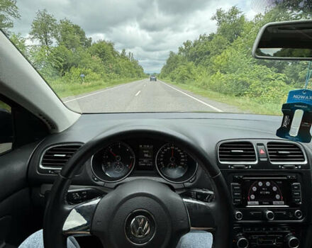 Черный Фольксваген Гольф, объемом двигателя 1.6 л и пробегом 238 тыс. км за 7850 $, фото 10 на Automoto.ua