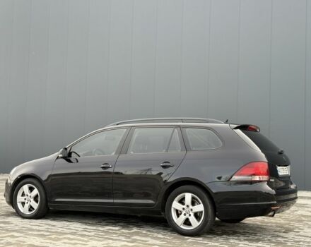 Черный Фольксваген Гольф, объемом двигателя 1.6 л и пробегом 276 тыс. км за 6300 $, фото 4 на Automoto.ua