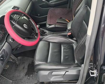 Черный Фольксваген Гольф, объемом двигателя 1.9 л и пробегом 250 тыс. км за 6150 $, фото 2 на Automoto.ua