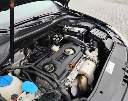 Черный Фольксваген Гольф, объемом двигателя 1.4 л и пробегом 205 тыс. км за 7800 $, фото 34 на Automoto.ua