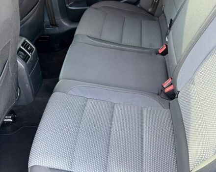 Черный Фольксваген Гольф, объемом двигателя 1.6 л и пробегом 197 тыс. км за 8200 $, фото 6 на Automoto.ua