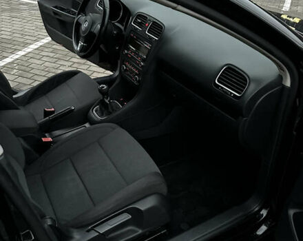 Чорний Фольксваген Гольф, об'ємом двигуна 1.4 л та пробігом 192 тис. км за 6400 $, фото 23 на Automoto.ua