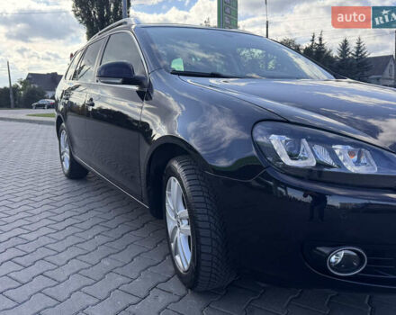 Черный Фольксваген Гольф, объемом двигателя 1.6 л и пробегом 235 тыс. км за 8800 $, фото 28 на Automoto.ua