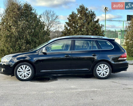 Черный Фольксваген Гольф, объемом двигателя 1.4 л и пробегом 200 тыс. км за 8600 $, фото 5 на Automoto.ua