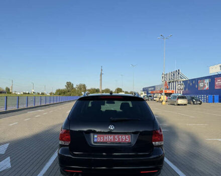 Черный Фольксваген Гольф, объемом двигателя 1.4 л и пробегом 239 тыс. км за 7150 $, фото 6 на Automoto.ua