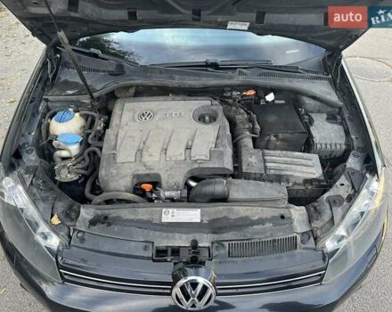 Черный Фольксваген Гольф, объемом двигателя 1.6 л и пробегом 285 тыс. км за 7700 $, фото 17 на Automoto.ua