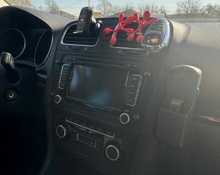 Чорний Фольксваген Гольф, об'ємом двигуна 1.6 л та пробігом 320 тис. км за 7200 $, фото 9 на Automoto.ua