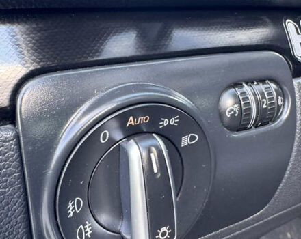 Черный Фольксваген Гольф, объемом двигателя 1.6 л и пробегом 235 тыс. км за 8800 $, фото 38 на Automoto.ua