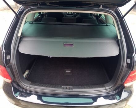 Черный Фольксваген Гольф, объемом двигателя 1.6 л и пробегом 246 тыс. км за 6800 $, фото 12 на Automoto.ua