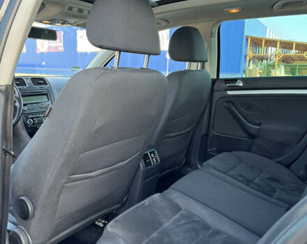 Черный Фольксваген Гольф, объемом двигателя 1.4 л и пробегом 239 тыс. км за 7150 $, фото 24 на Automoto.ua