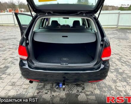 Черный Фольксваген Гольф, объемом двигателя 1.2 л и пробегом 217 тыс. км за 5500 $, фото 7 на Automoto.ua