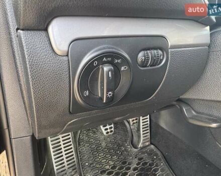 Черный Фольксваген Гольф, объемом двигателя 1.6 л и пробегом 263 тыс. км за 6990 $, фото 5 на Automoto.ua