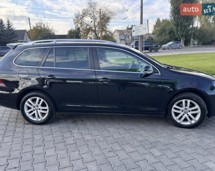 Черный Фольксваген Гольф, объемом двигателя 1.6 л и пробегом 235 тыс. км за 8800 $, фото 22 на Automoto.ua