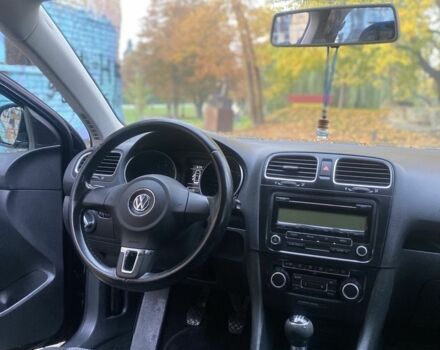 Черный Фольксваген Гольф, объемом двигателя 1.4 л и пробегом 2 тыс. км за 6350 $, фото 6 на Automoto.ua